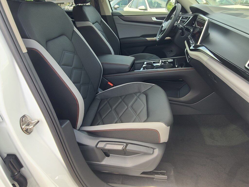 2025 Volkswagen Atlas 2.0T Peak Edition Springfield VA