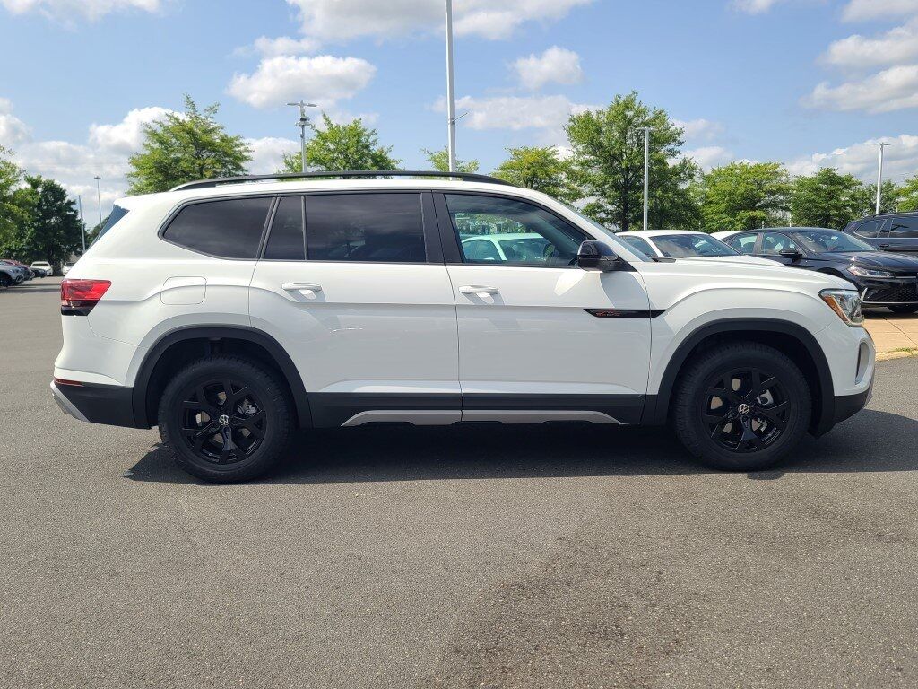 2025 Volkswagen Atlas 2.0T Peak Edition Springfield VA