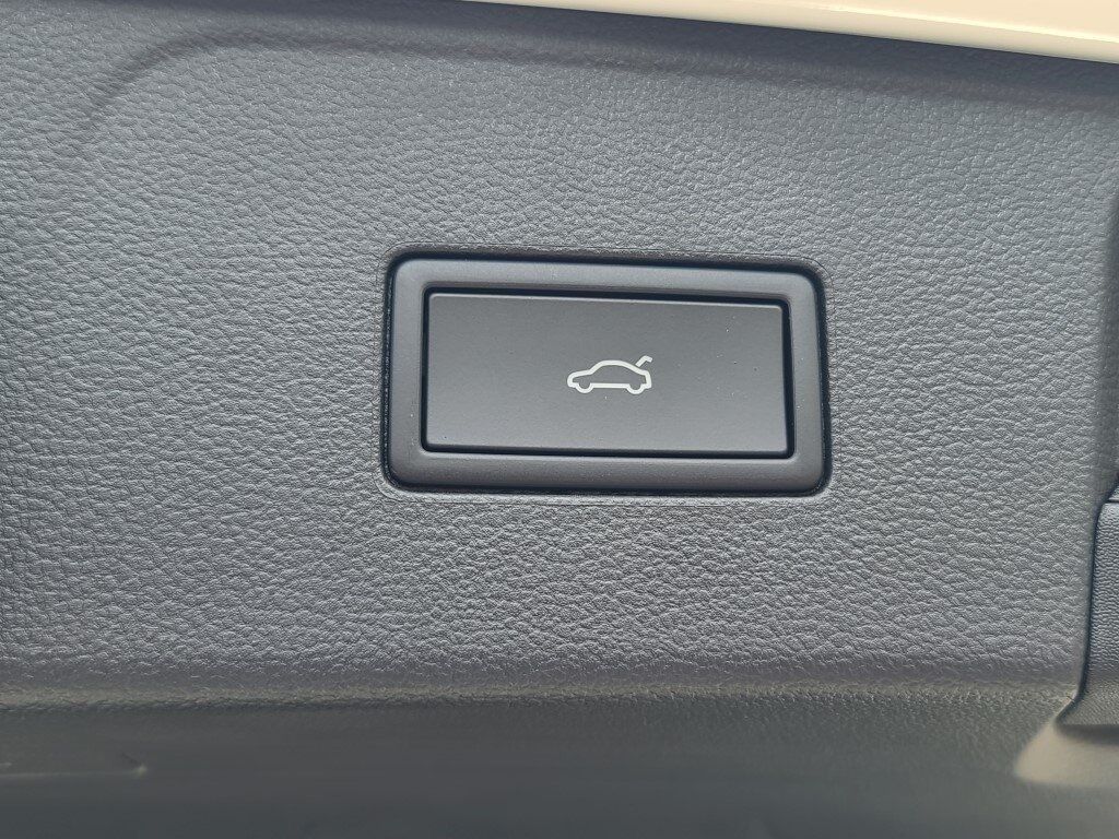 2025 Volkswagen Atlas 2.0T Peak Edition Springfield VA