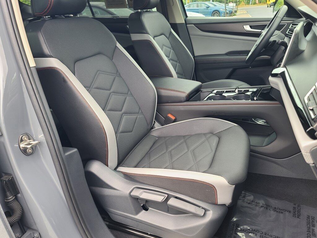 2025 Volkswagen Atlas 2.0T Peak Edition Springfield VA