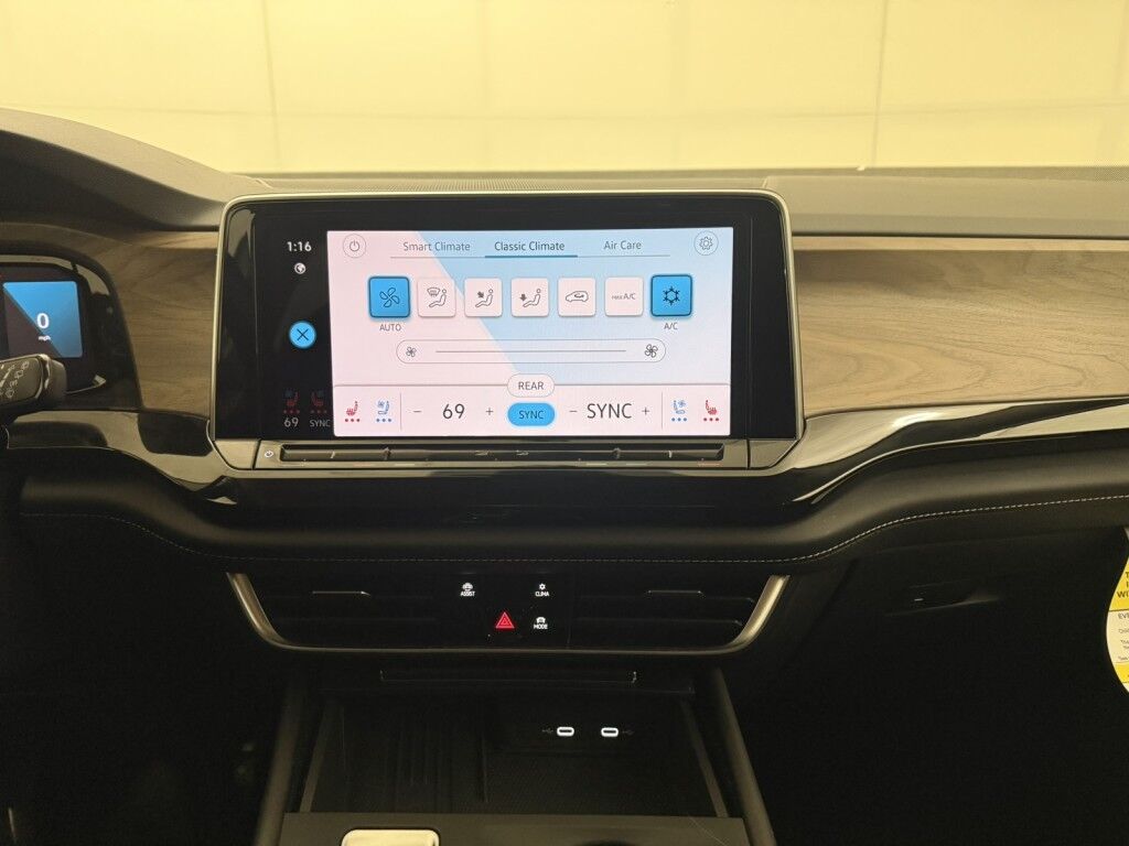 2025 Volkswagen Atlas 2.0T SE 4MOTION Maumee OH