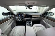 2025 Volkswagen Atlas 2.0T SE Oshkosh WI