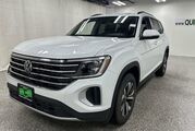 2025 Volkswagen Atlas 2.0T SE Oshkosh WI