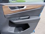 2025 Volkswagen Atlas 2.0T SE Oshkosh WI