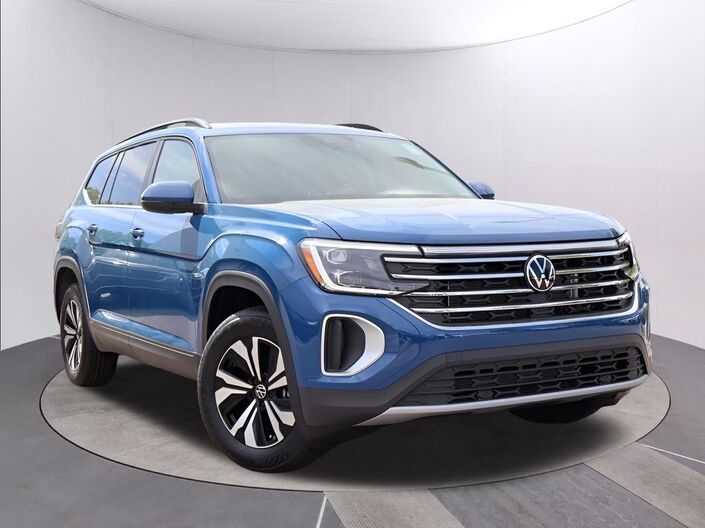 2025 Volkswagen Atlas 2.0T SE Oshkosh WI