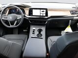 2025 Volkswagen Atlas 2.0T SE Oshkosh WI