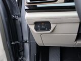 2025 Volkswagen Atlas 2.0T SE Oshkosh WI