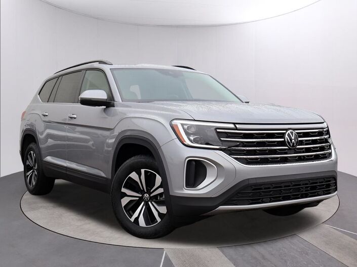2025 Volkswagen Atlas 2.0T SE Oshkosh WI