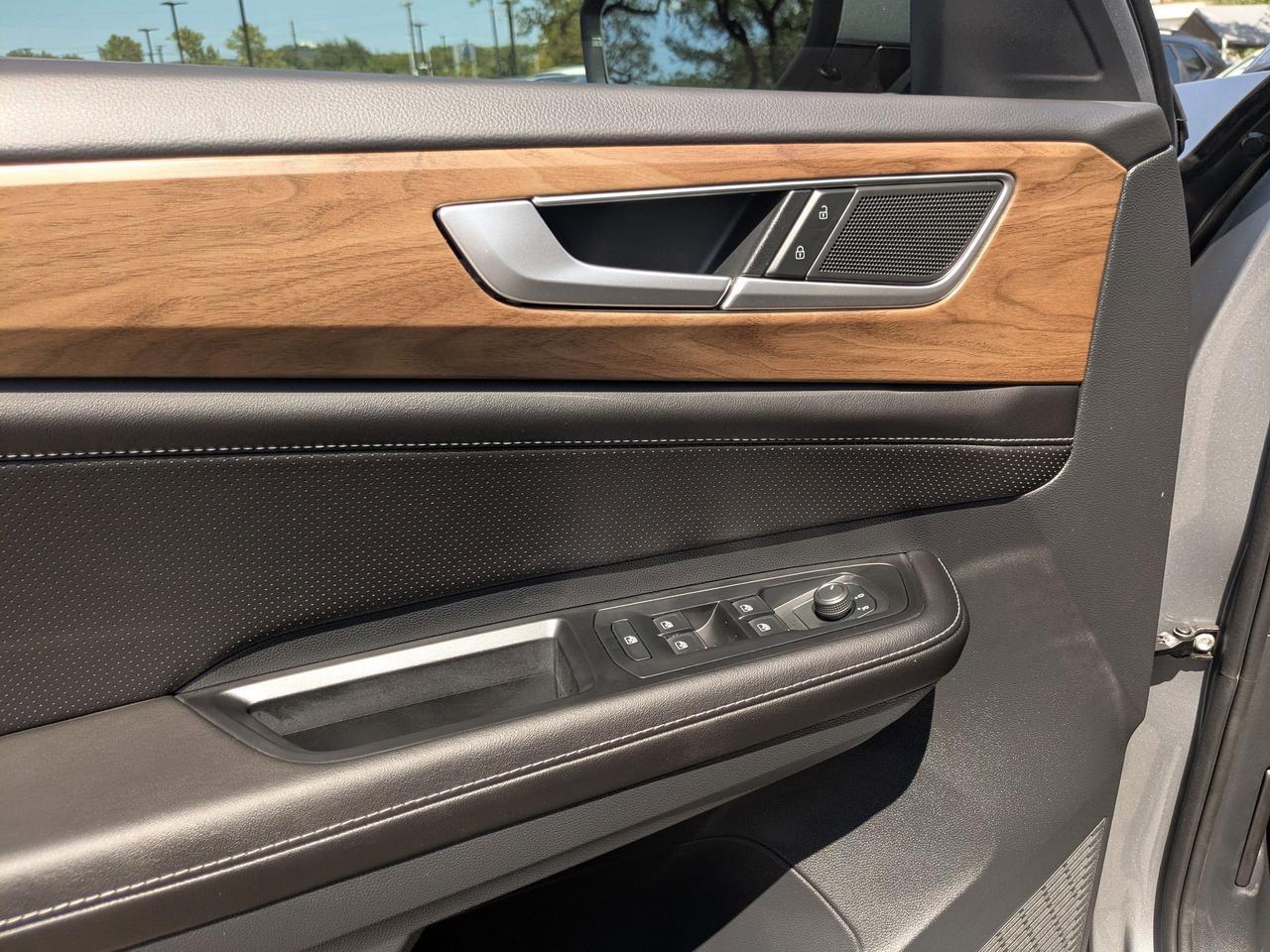 2025 Volkswagen Atlas 2.0T SE San Antonio TX