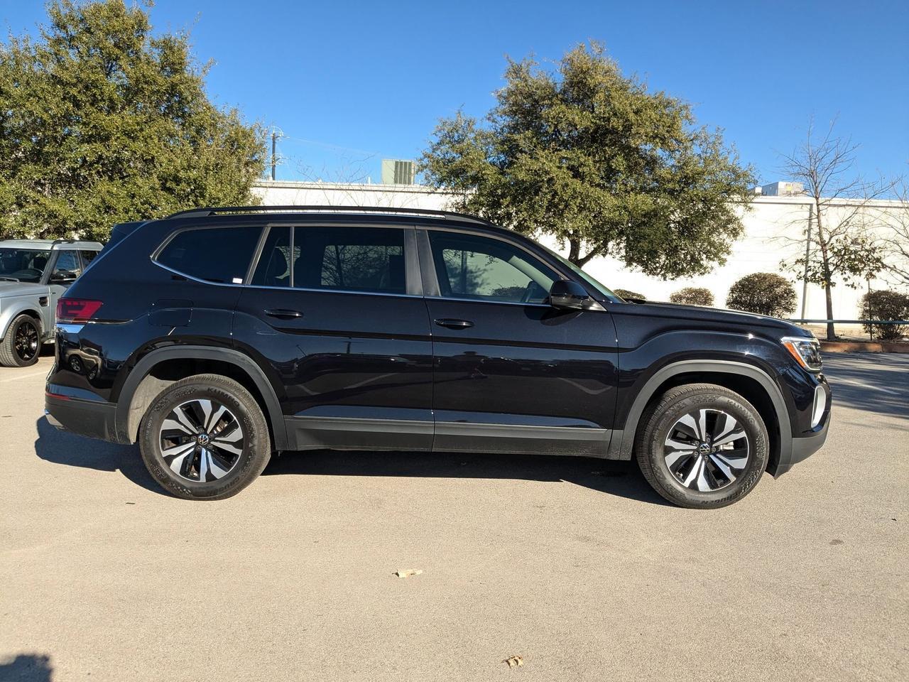 2025 Volkswagen Atlas 2.0T SE
