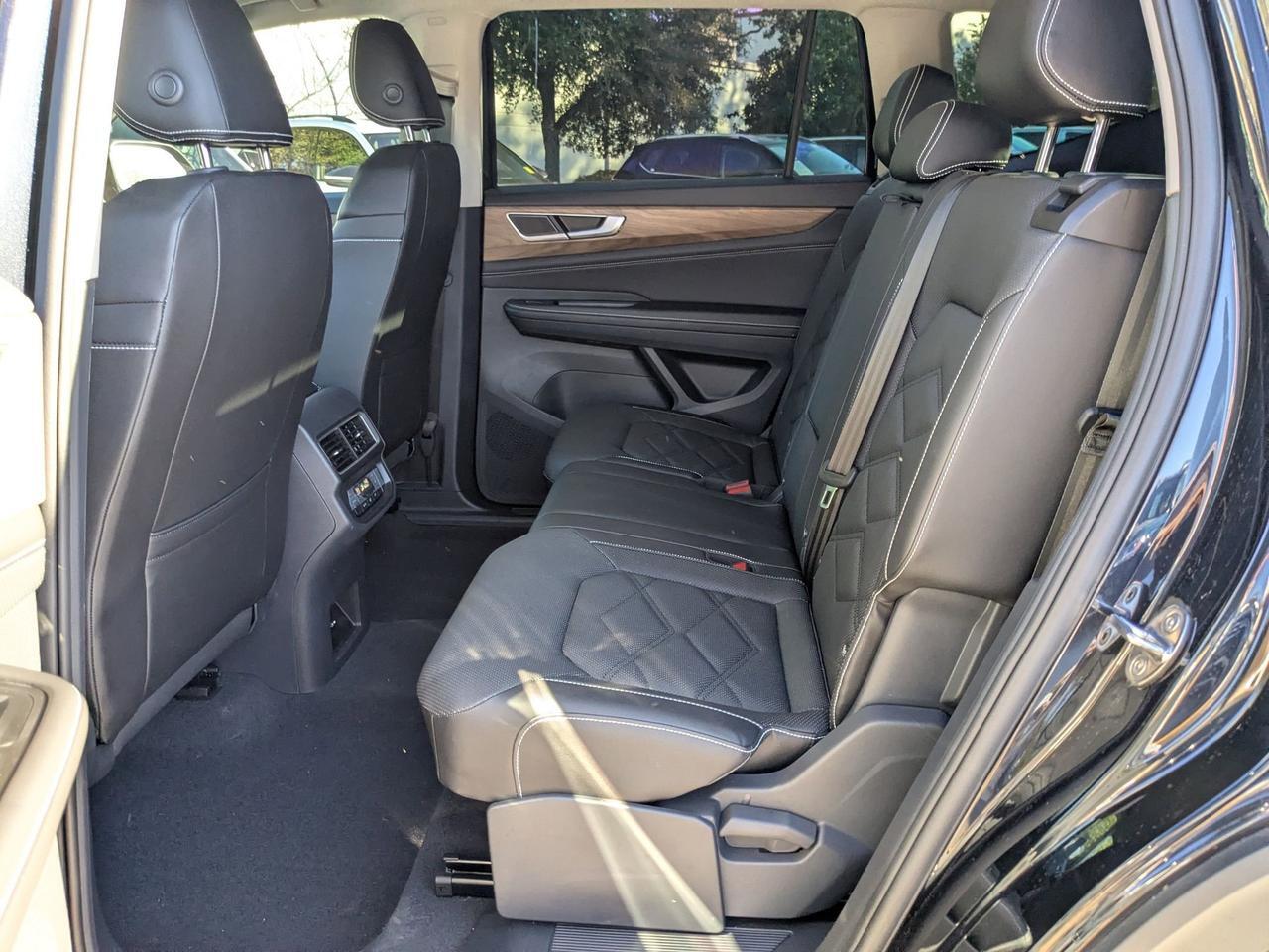 2025 Volkswagen Atlas 2.0T SE San Antonio TX