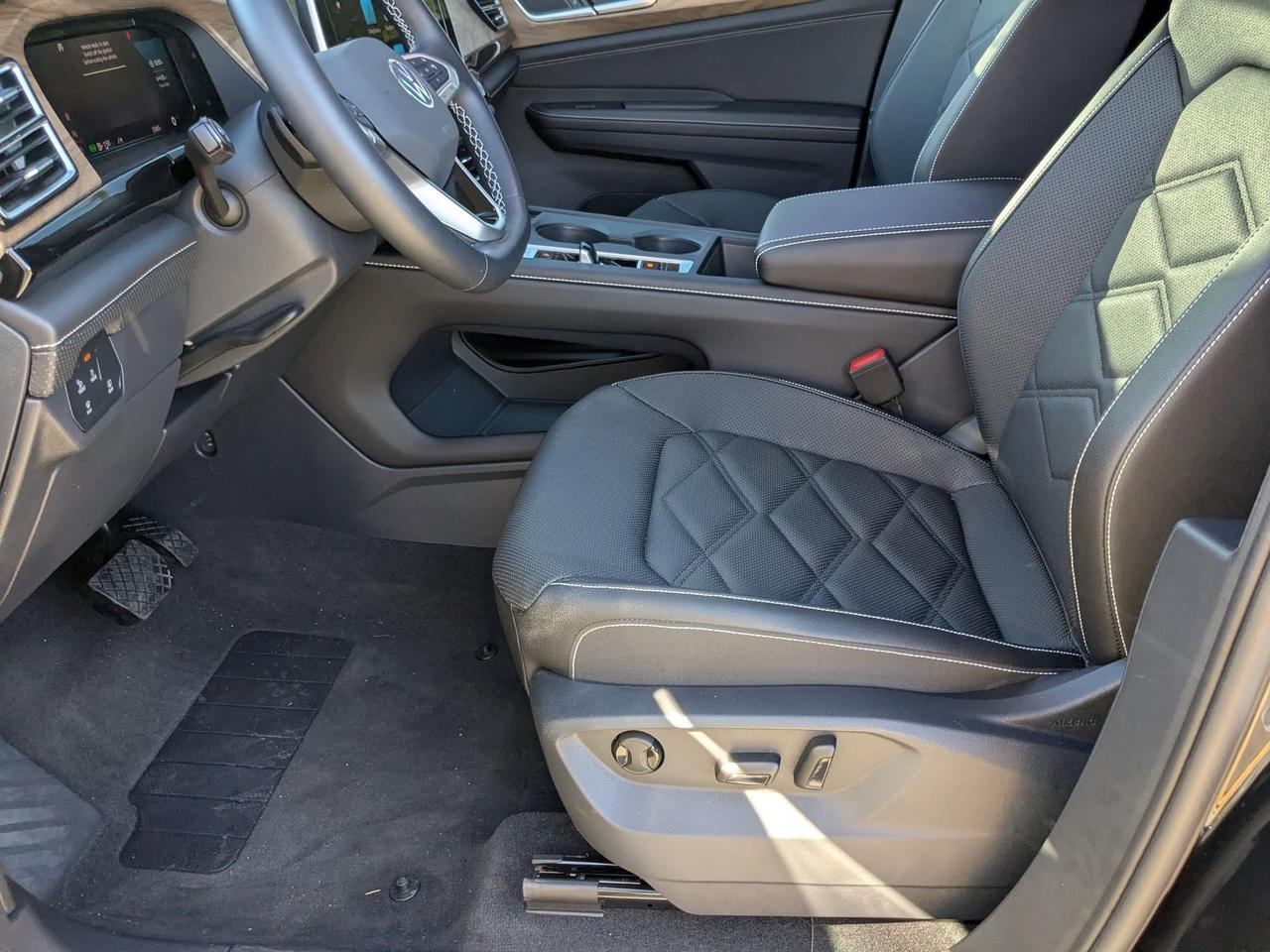 2025 Volkswagen Atlas 2.0T SE San Antonio TX