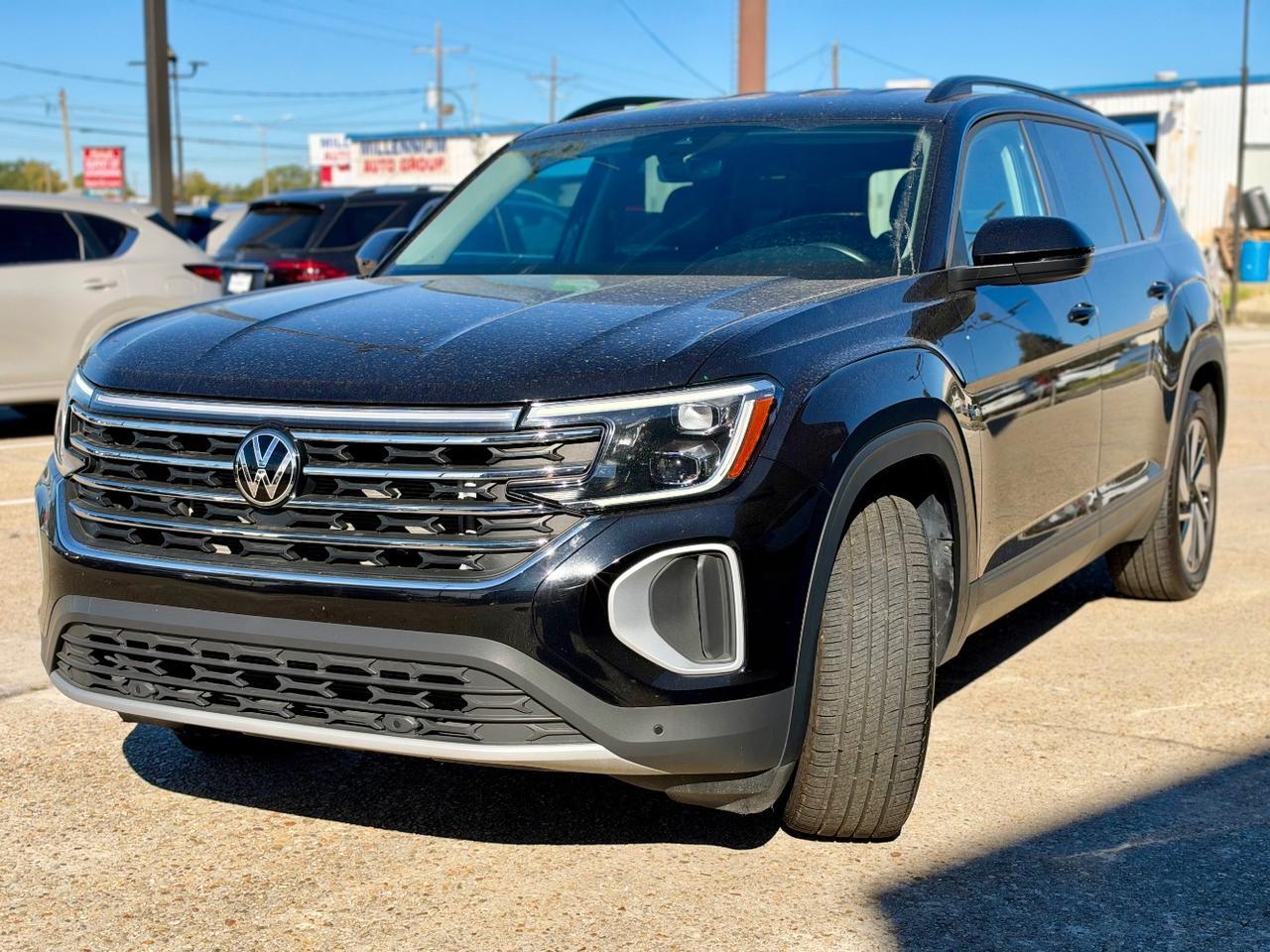 2025 Volkswagen Atlas 2.0T SE w/Technology