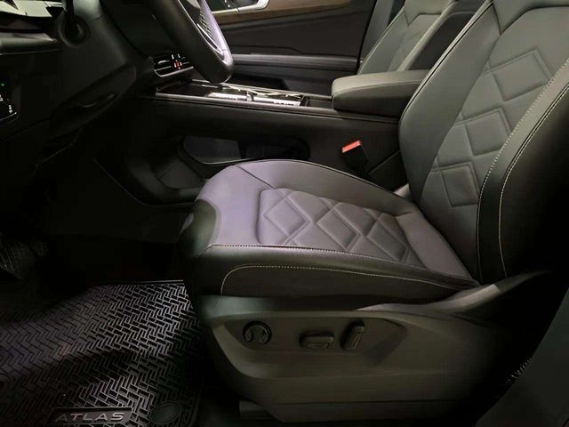 2025 Volkswagen Atlas 2.0T SE w/Technology Dallas TX