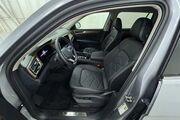 2025 Volkswagen Atlas 2.0T SE w/Technology Oshkosh WI