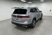 2025 Volkswagen Atlas 2.0T SE w/Technology Oshkosh WI