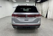 2025 Volkswagen Atlas 2.0T SE w/Technology Oshkosh WI