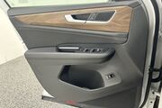 2025 Volkswagen Atlas 2.0T SE w/Technology Oshkosh WI