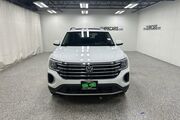 2025 Volkswagen Atlas 2.0T SE w/Technology Oshkosh WI