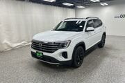 2025 Volkswagen Atlas 2.0T SE w/Technology Oshkosh WI