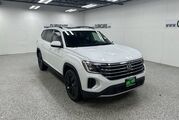2025 Volkswagen Atlas 2.0T SE w/Technology Oshkosh WI