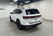 2025 Volkswagen Atlas 2.0T SE w/Technology Oshkosh WI