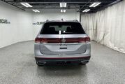 2025 Volkswagen Atlas 2.0T SE w/Technology Oshkosh WI