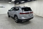 2025 Volkswagen Atlas 2.0T SE w/Technology Oshkosh WI
