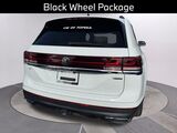 2025 Volkswagen Atlas 2.0T SE w/Technology Oshkosh WI