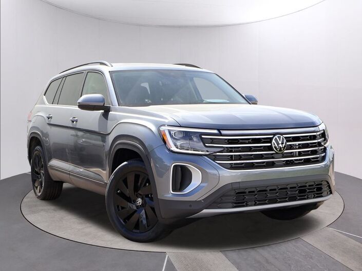2025 Volkswagen Atlas 2.0T SE w/Technology Oshkosh WI