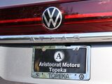 2025 Volkswagen Atlas 2.0T SE w/Technology Oshkosh WI