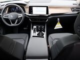 2025 Volkswagen Atlas 2.0T SE w/Technology Oshkosh WI