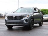 2025 Volkswagen Atlas 2.0T SE w/Technology Oshkosh WI