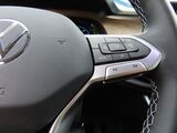 2025 Volkswagen Atlas 2.0T SE w/Technology Oshkosh WI