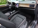 2025 Volkswagen Atlas 2.0T SE w/Technology Oshkosh WI