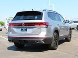 2025 Volkswagen Atlas 2.0T SE w/Technology Oshkosh WI
