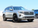 2025 Volkswagen Atlas 2.0T SE w/Technology Oshkosh WI