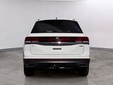2025 Volkswagen Atlas 2.0T SE w/Technology Oshkosh WI