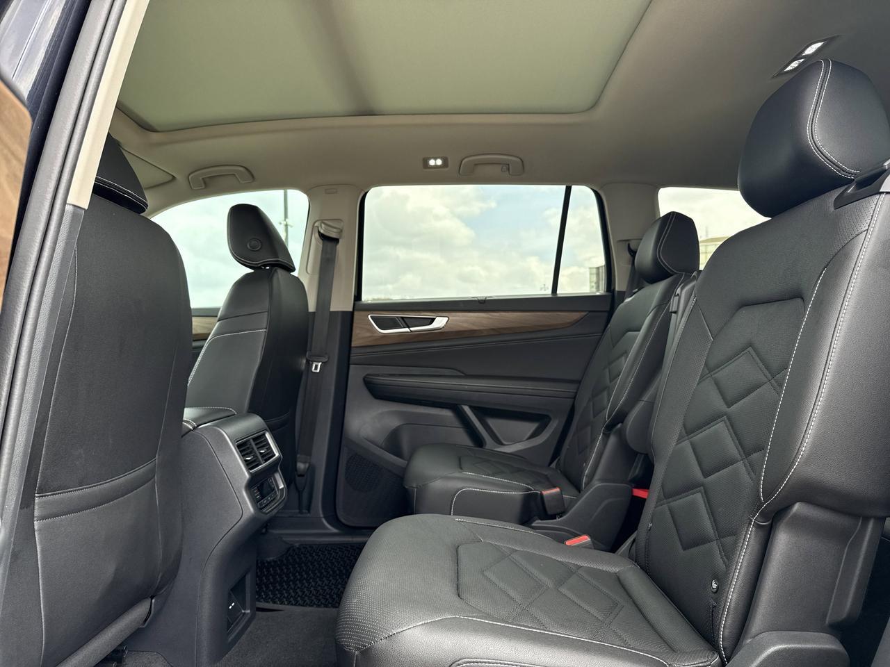 2025 Volkswagen Atlas 2.0T SE w/Technology San Antonio TX