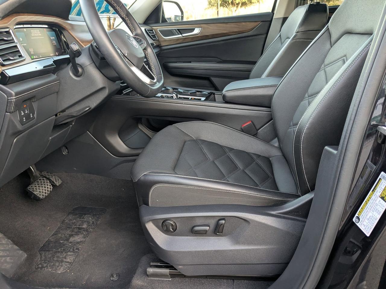 2025 Volkswagen Atlas 2.0T SE w/Technology San Antonio TX