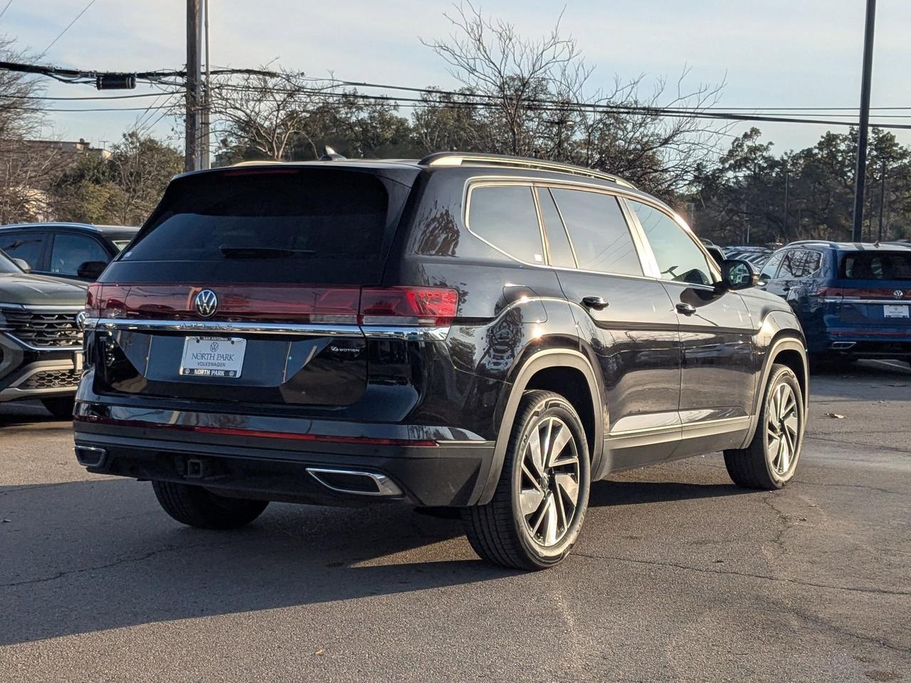 2025 Volkswagen Atlas 2.0T SE w/Technology San Antonio TX