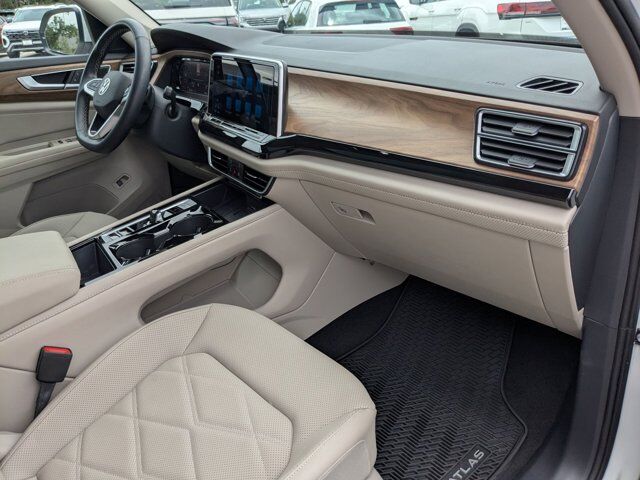 2025 Volkswagen Atlas 2.0T SE w/Technology San Antonio TX
