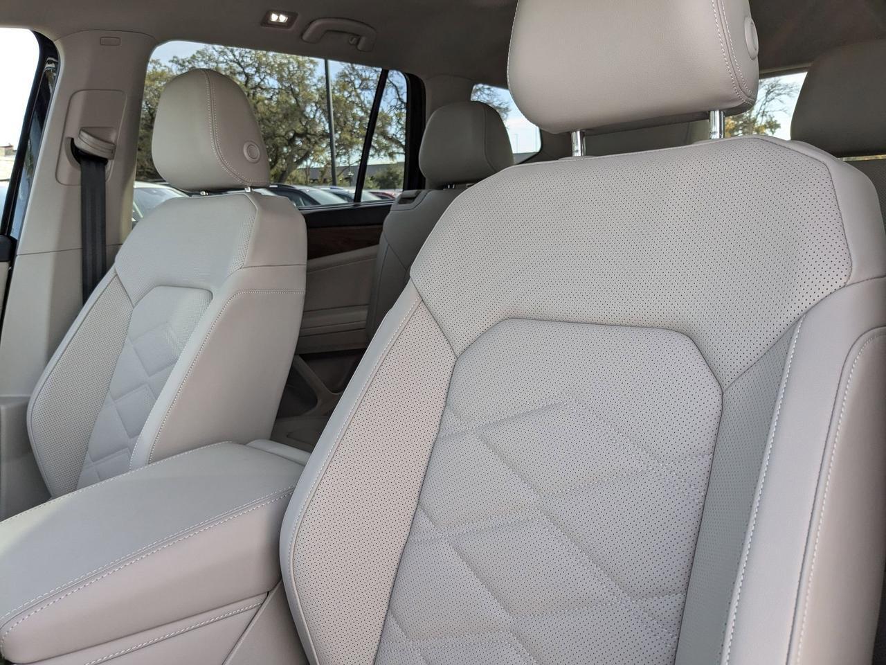 2025 Volkswagen Atlas 2.0T SE w/Technology San Antonio TX