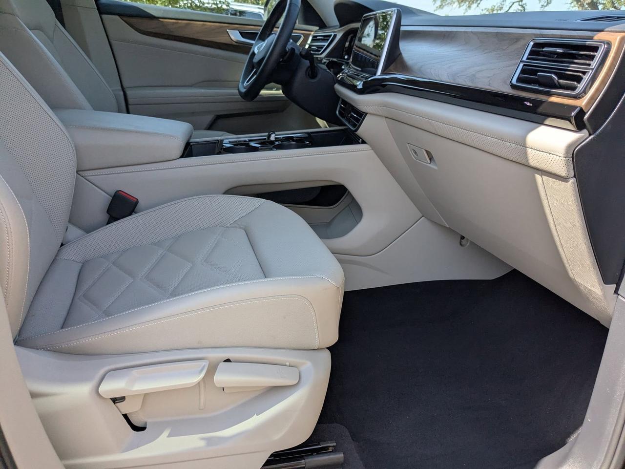 2025 Volkswagen Atlas 2.0T SE w/Technology San Antonio TX