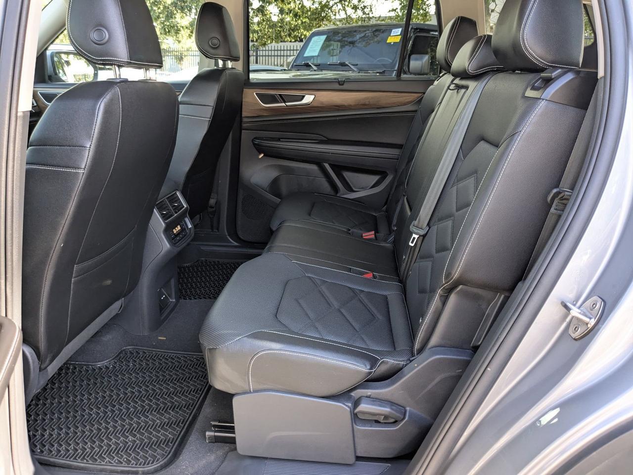 2025 Volkswagen Atlas 2.0T SE w/Technology San Antonio TX