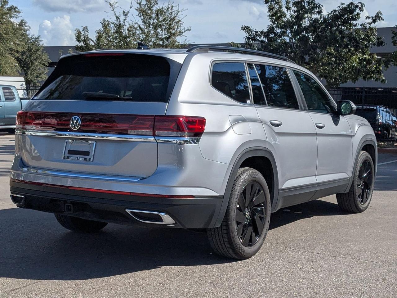 2025 Volkswagen Atlas 2.0T SE w/Technology San Antonio TX
