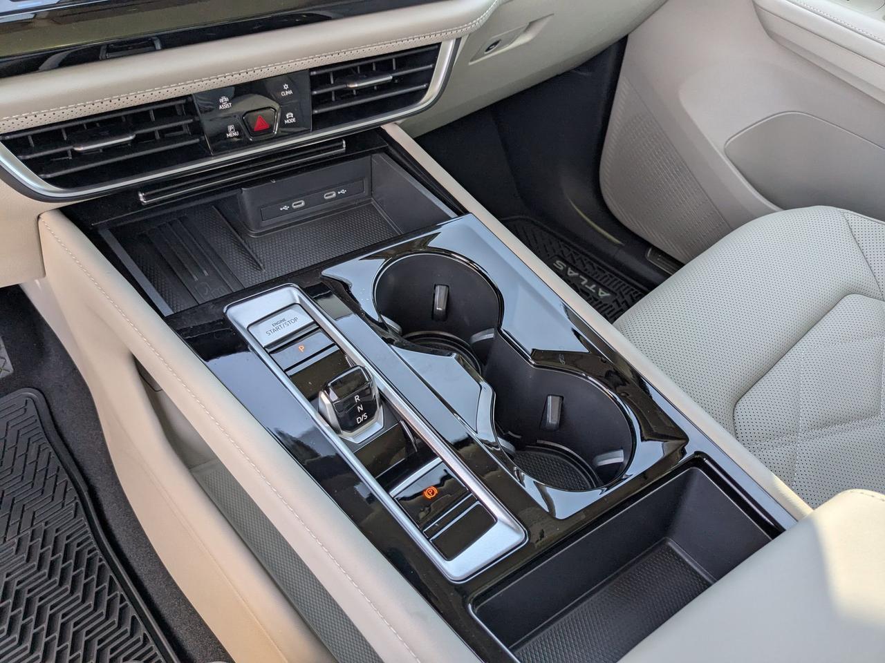 2025 Volkswagen Atlas 2.0T SE w/Technology San Antonio TX