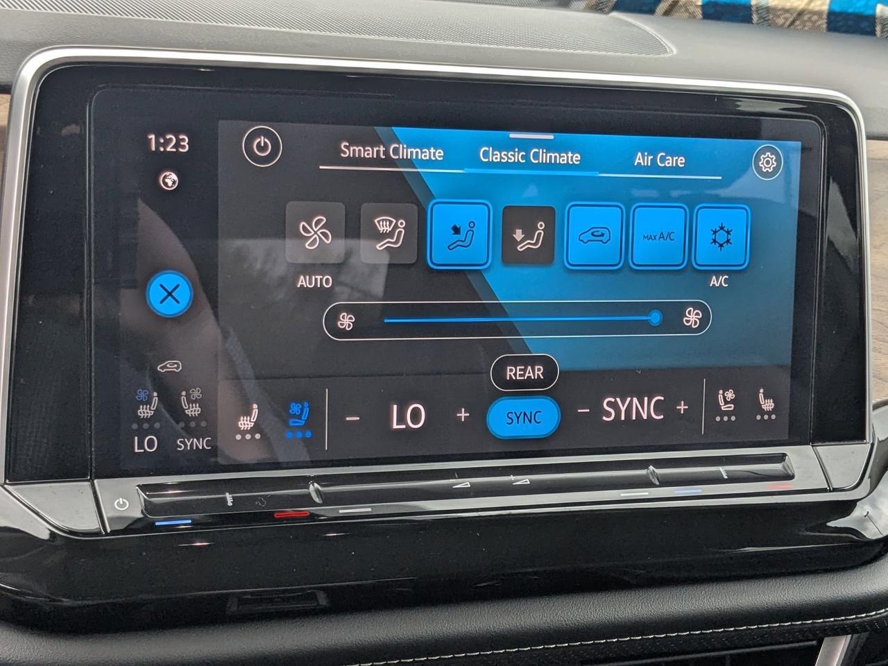 2025 Volkswagen Atlas 2.0T SE w/Technology San Antonio TX