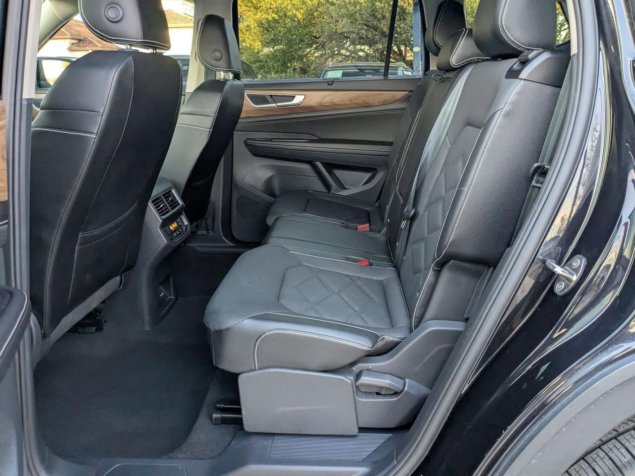 2025 Volkswagen Atlas 2.0T SE w/Technology San Antonio TX