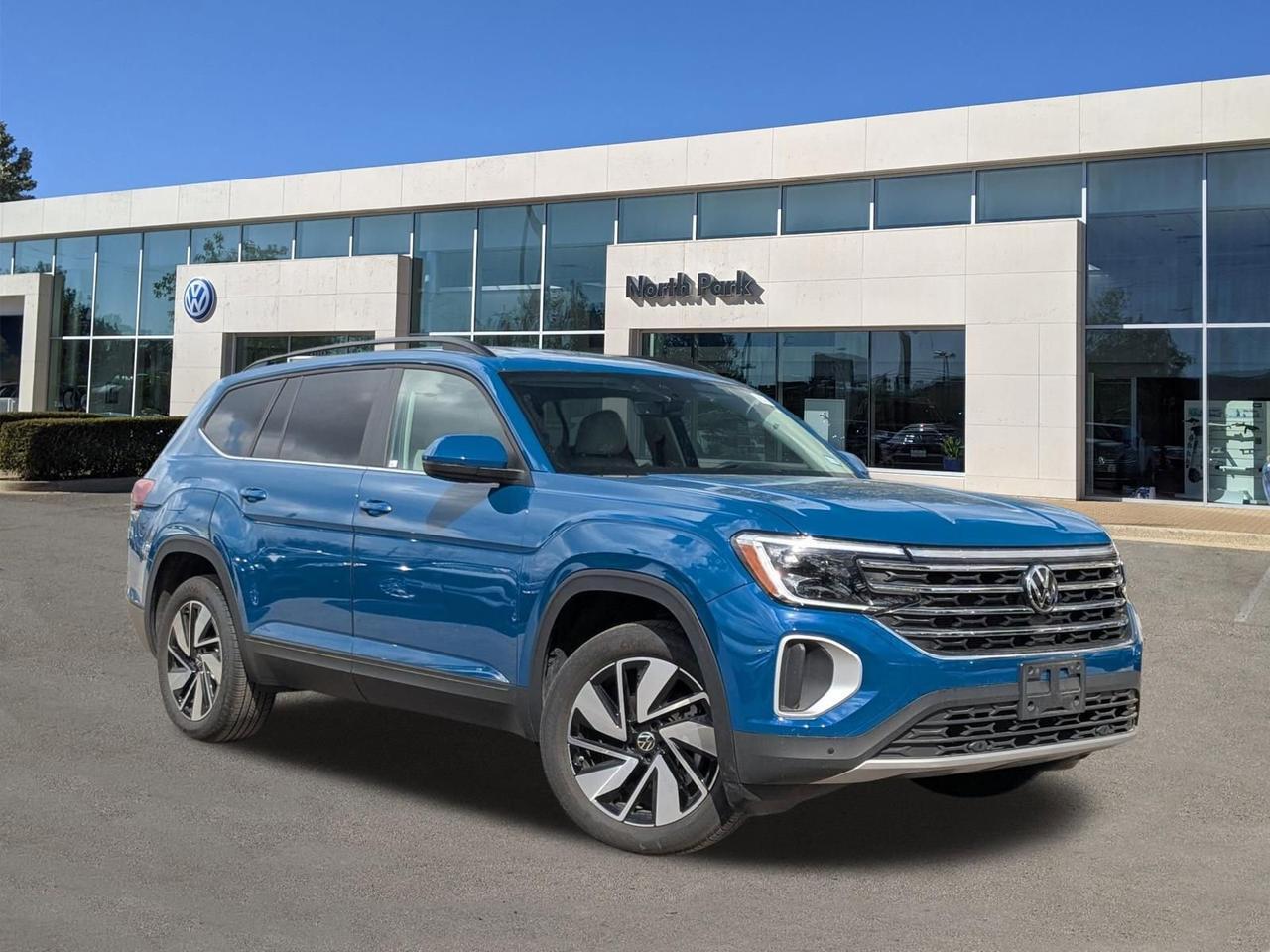 2025 Volkswagen Atlas 2.0T SE w/Technology